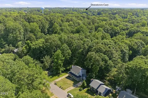 105 - 107 Chevis Drive Cary NC 27513