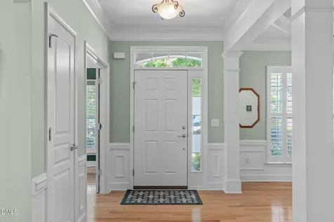313 Beckingham Loop Cary NC 27519