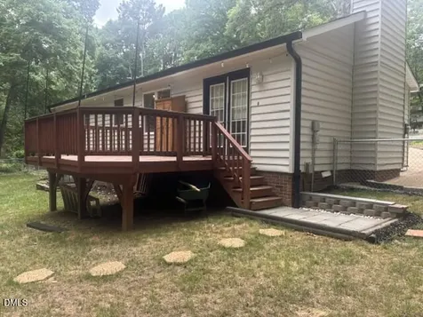 1437 Huntly Court Cary NC 27511