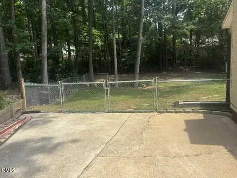 1437 Huntly Court Cary NC 27511