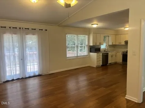 1437 Huntly Court Cary NC 27511