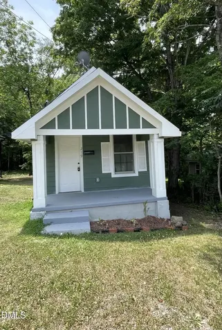 219 Lanier Street Oxford NC 27565