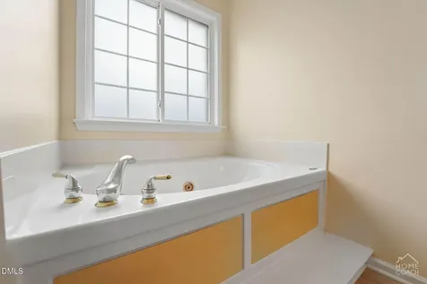 10611 Friendly Neighbor Lane Raleigh NC 27614