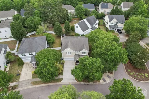 10611 Friendly Neighbor Lane Raleigh NC 27614