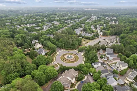 10611 Friendly Neighbor Lane Raleigh NC 27614
