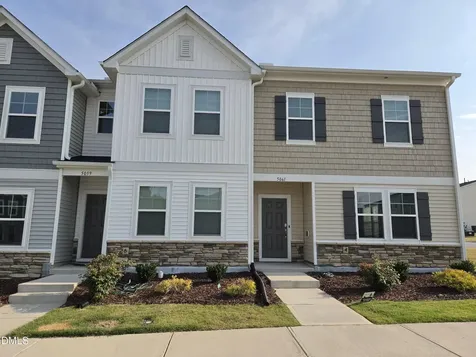 5061 Microcline Trail Raleigh NC 27610