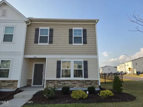 5061 Microcline Trail Raleigh NC 27610
