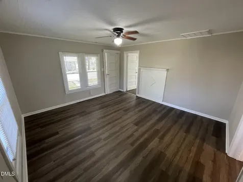 322 E Perry Avenue Wake Forest NC 27587