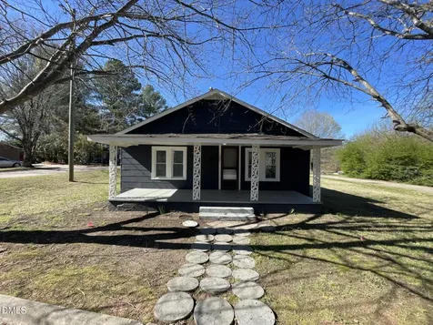 322 E Perry Avenue Wake Forest NC 27587