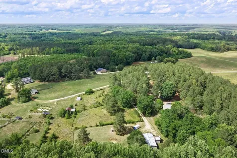 360 J B Leonard Road Castalia NC 27816