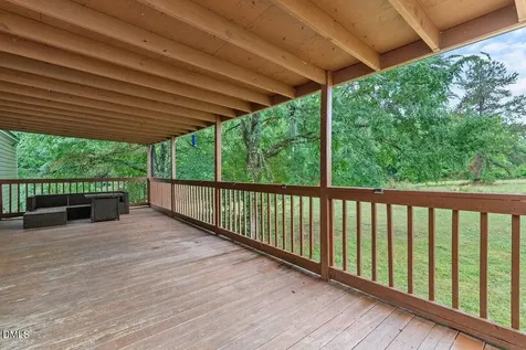 360 J B Leonard Road Castalia NC 27816
