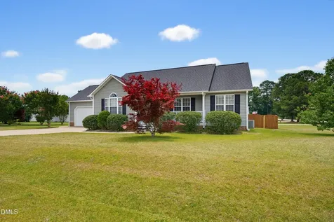 24 Bridle Drive Angier NC 27501