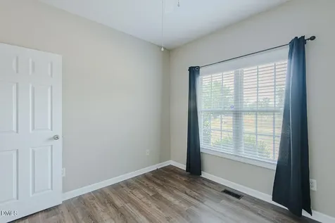 501 Casey Lane Mebane NC 27302