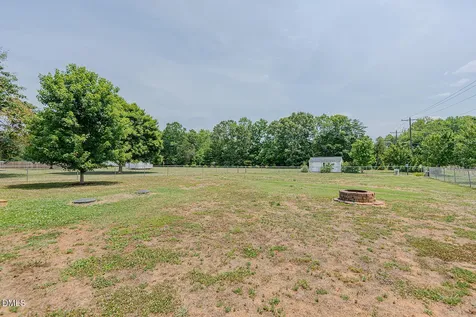 501 Casey Lane Mebane NC 27302