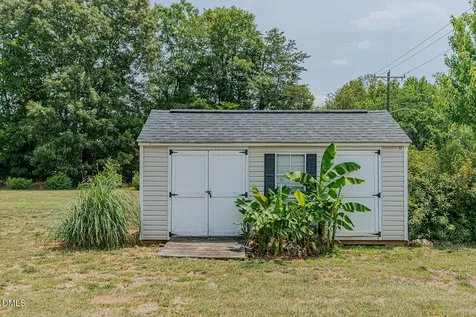 501 Casey Lane Mebane NC 27302