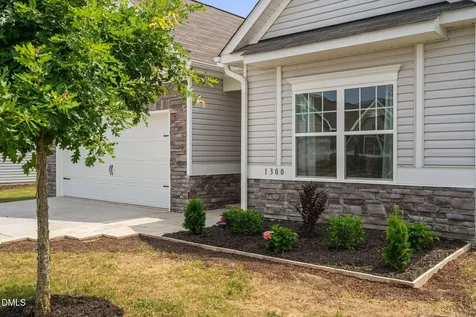 1300 London Meadow Way Fuquay Varina NC 27526