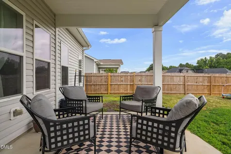 1300 London Meadow Way Fuquay Varina NC 27526
