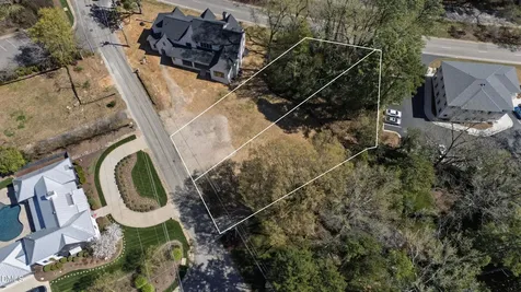 107 Edenburgh Road Raleigh NC 27608