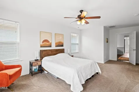 537 Duchart Lane Fuquay Varina NC 27526