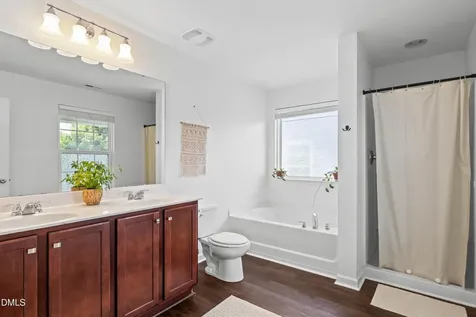 537 Duchart Lane Fuquay Varina NC 27526