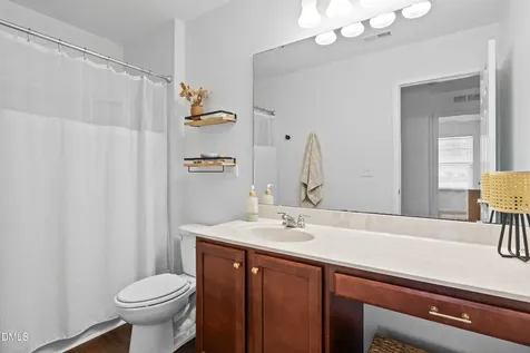 537 Duchart Lane Fuquay Varina NC 27526