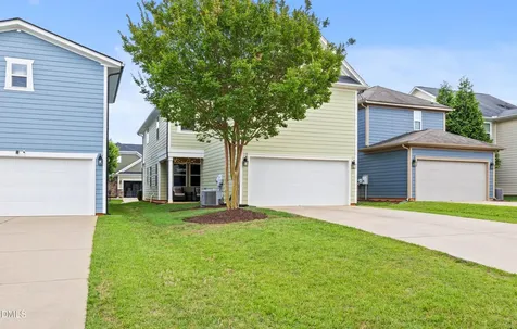 537 Duchart Lane Fuquay Varina NC 27526