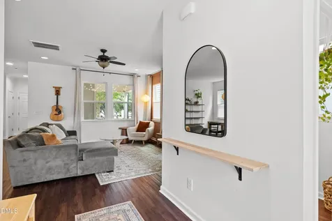 537 Duchart Lane Fuquay Varina NC 27526