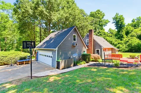 3962 Kimesville Road Burlington NC 27215