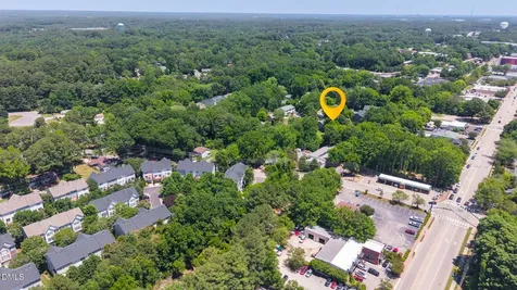 315 Holloway Street Cary NC 27513