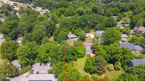 315 Holloway Street Cary NC 27513