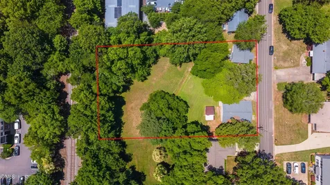 315 Holloway Street Cary NC 27513