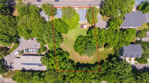 315 Holloway Street Cary NC 27513