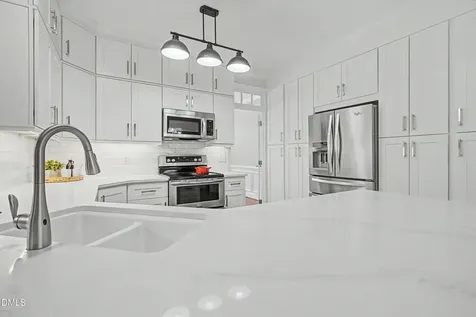 4004 Heathgate Lane Raleigh NC 27613