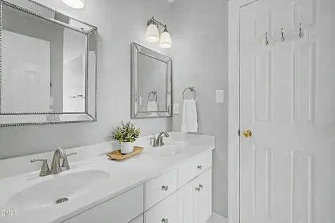4004 Heathgate Lane Raleigh NC 27613