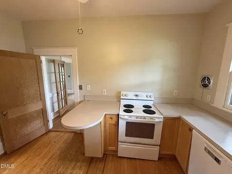 230 Grand Avenue Raleigh NC 27606