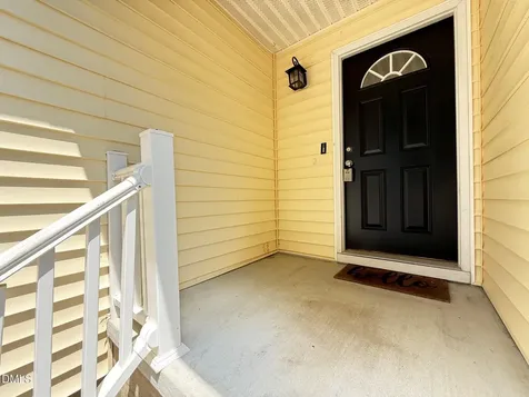 1741 E Honey Springs Avenue Fuquay Varina NC 27526
