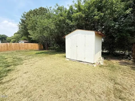 1741 E Honey Springs Avenue Fuquay Varina NC 27526