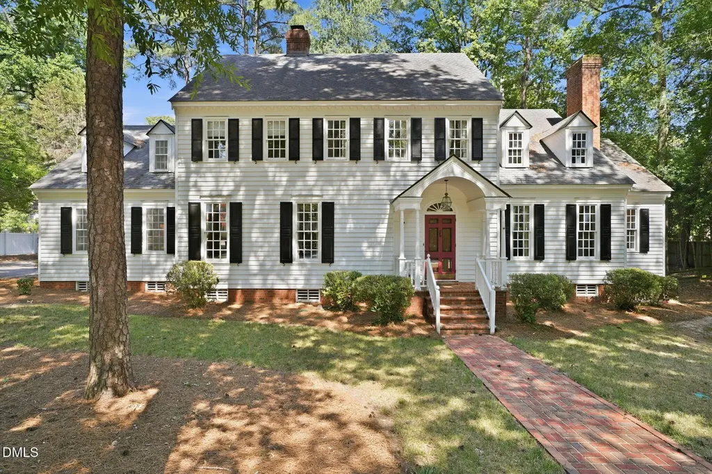 1012 Salem Street NW Wilson NC 27893