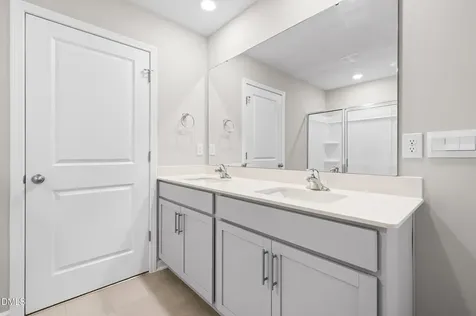 199 Pecan Grove Lane Fuquay Varina NC 27526
