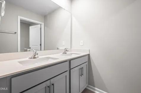 199 Pecan Grove Lane Fuquay Varina NC 27526