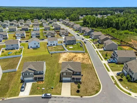 199 Pecan Grove Lane Fuquay Varina NC 27526