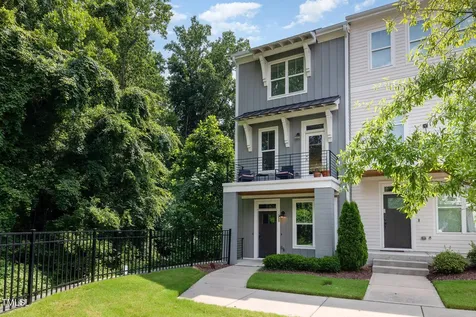 758 Peakland Place Raleigh NC 27604