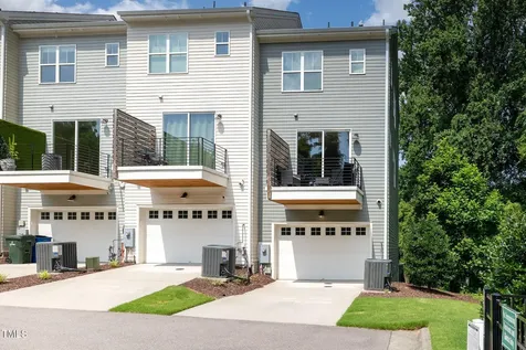 758 Peakland Place Raleigh NC 27604