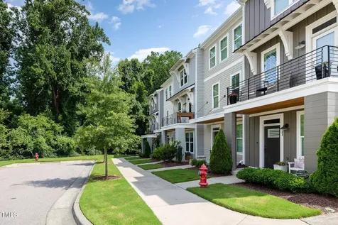 758 Peakland Place Raleigh NC 27604