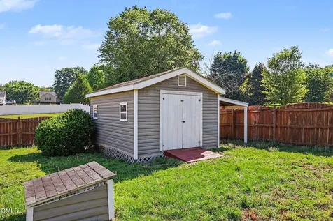 39 Buckhaven Drive Willow Springs NC 27592