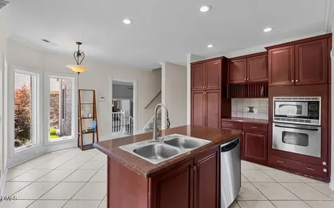 2925 Boy Wood Road Graham NC 27253