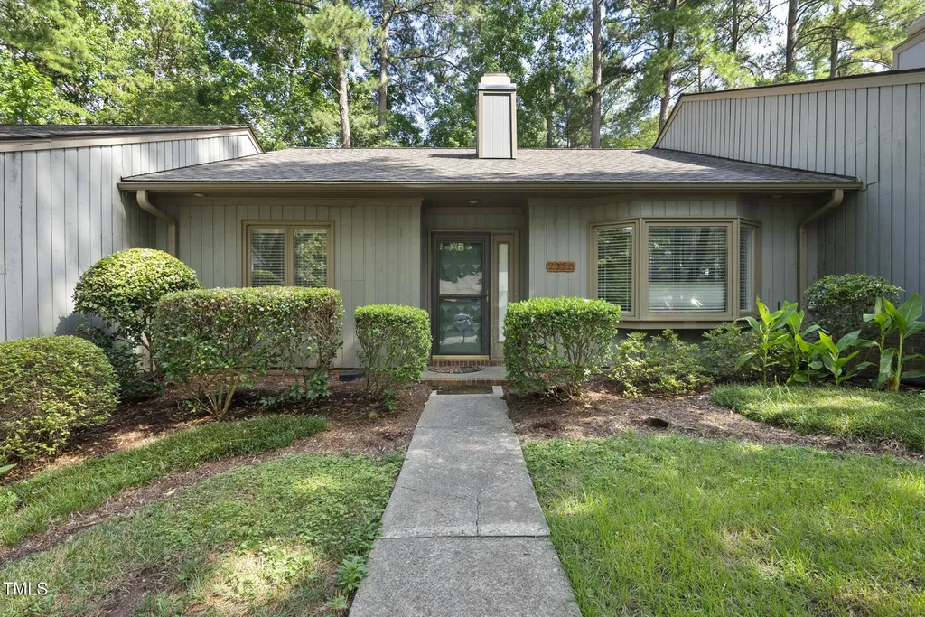 7926 Brown Bark Place Raleigh NC 27615