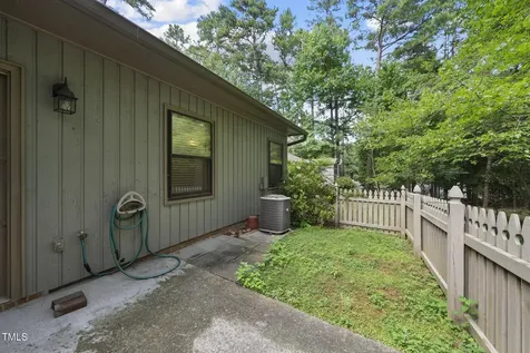 7926 Brown Bark Place Raleigh NC 27615