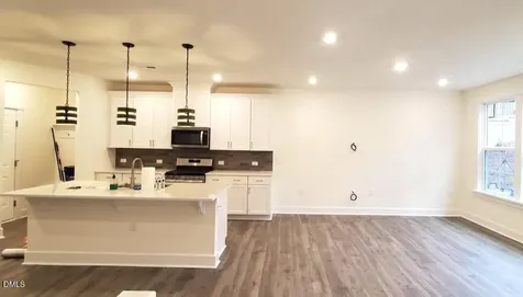 6915 Doddridge Lane Cary NC 27519