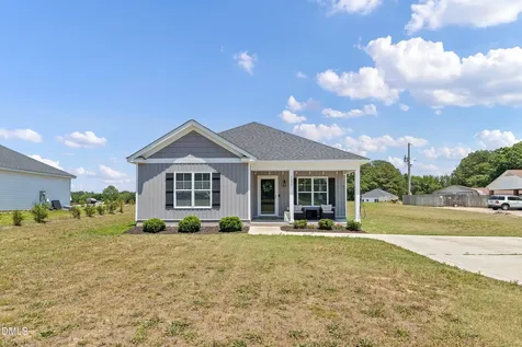 7577 Aycocks Crossing Road Lucama NC 27851